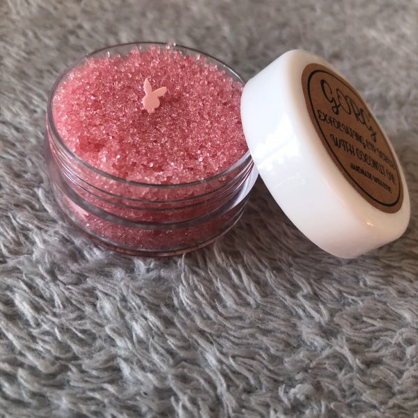 Exfoliating cherry scented lip scrub with bunny bits - Image 2